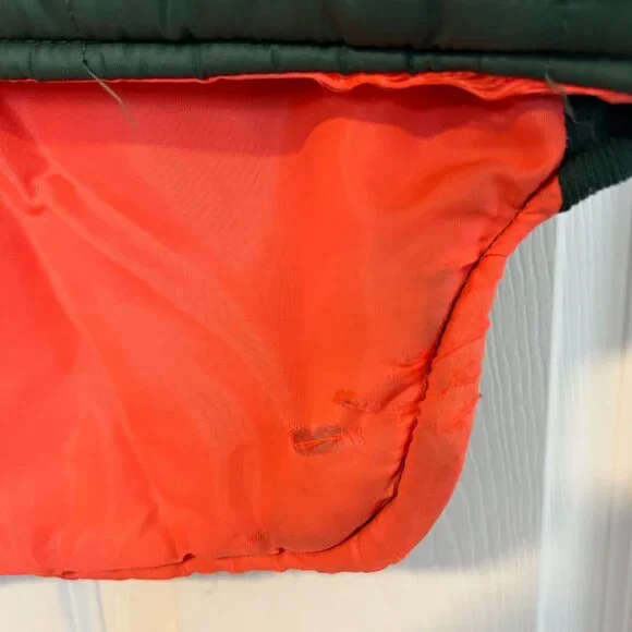 Oversized Green and Orange Quilted Vest - Picture 2 of 3